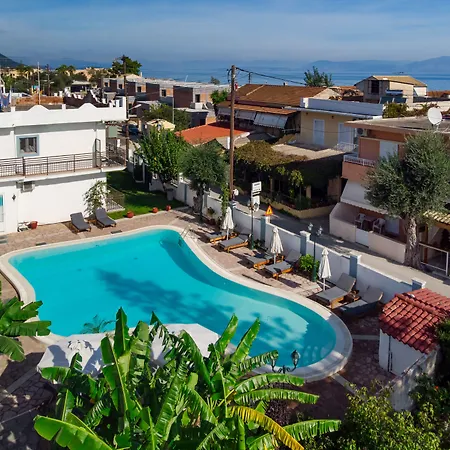 Aquarius Apartmanhotel 3*