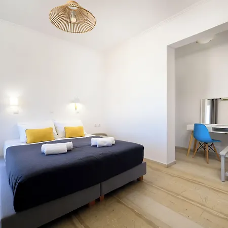 Apartmanhotel Aquarius Meszongí