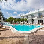Aquarius Apartmanhotel Meszongí