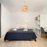 Aquarius מלון דירות