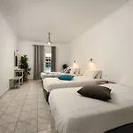 Aquarius 3*