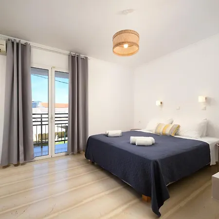 Aquarius Hotel de apartamente Mesongí