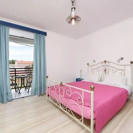 Aquarius 3* Mesongí