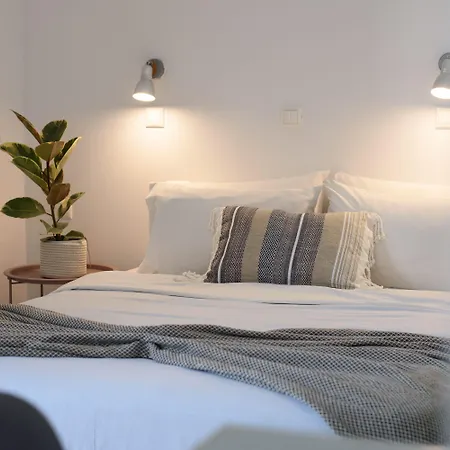 Aquarius 3* Mesongí